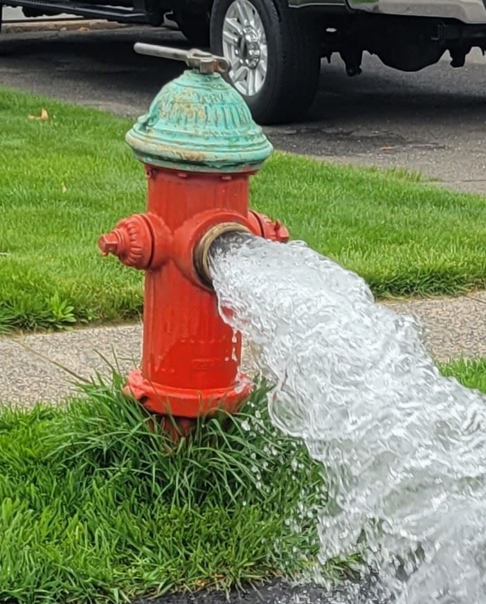 Hydrant Flushing (2)